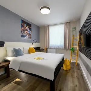 Hotel Ibis Styles West